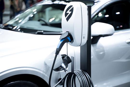 Connectivity is Driving the EV Consumer Experience